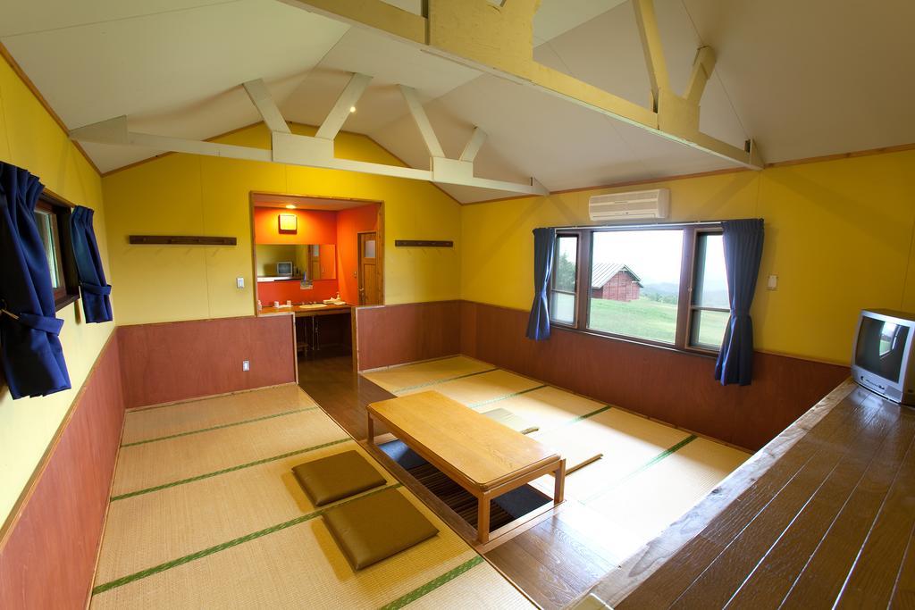 Kuju Kogen Cottage Taketa Bagian luar foto