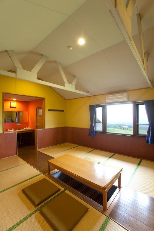 Kuju Kogen Cottage Taketa Ruang foto